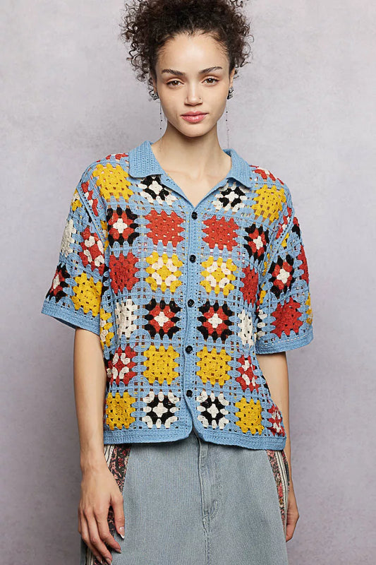 Crochet Short Sleeve Relaxed Fit Shirt detail — Livostyle