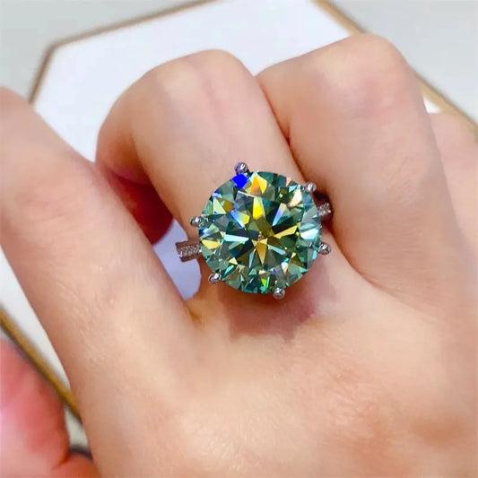 10 Carat Moissanite 925 Sterling Silver Ring — square view — Livostyle