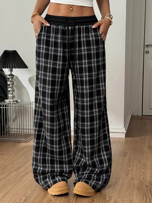 Plaid Wide-Leg Pants with Elastic Waistband detail — Livostyle