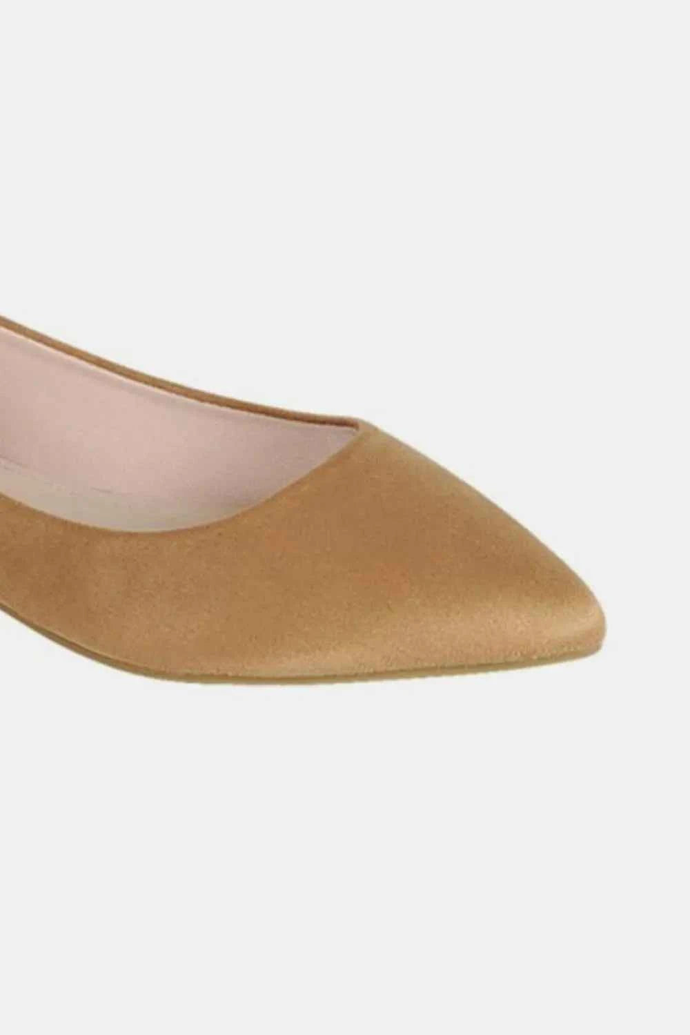 Chic Pointy Toe Slip-On Flat Loafers for Classy Style