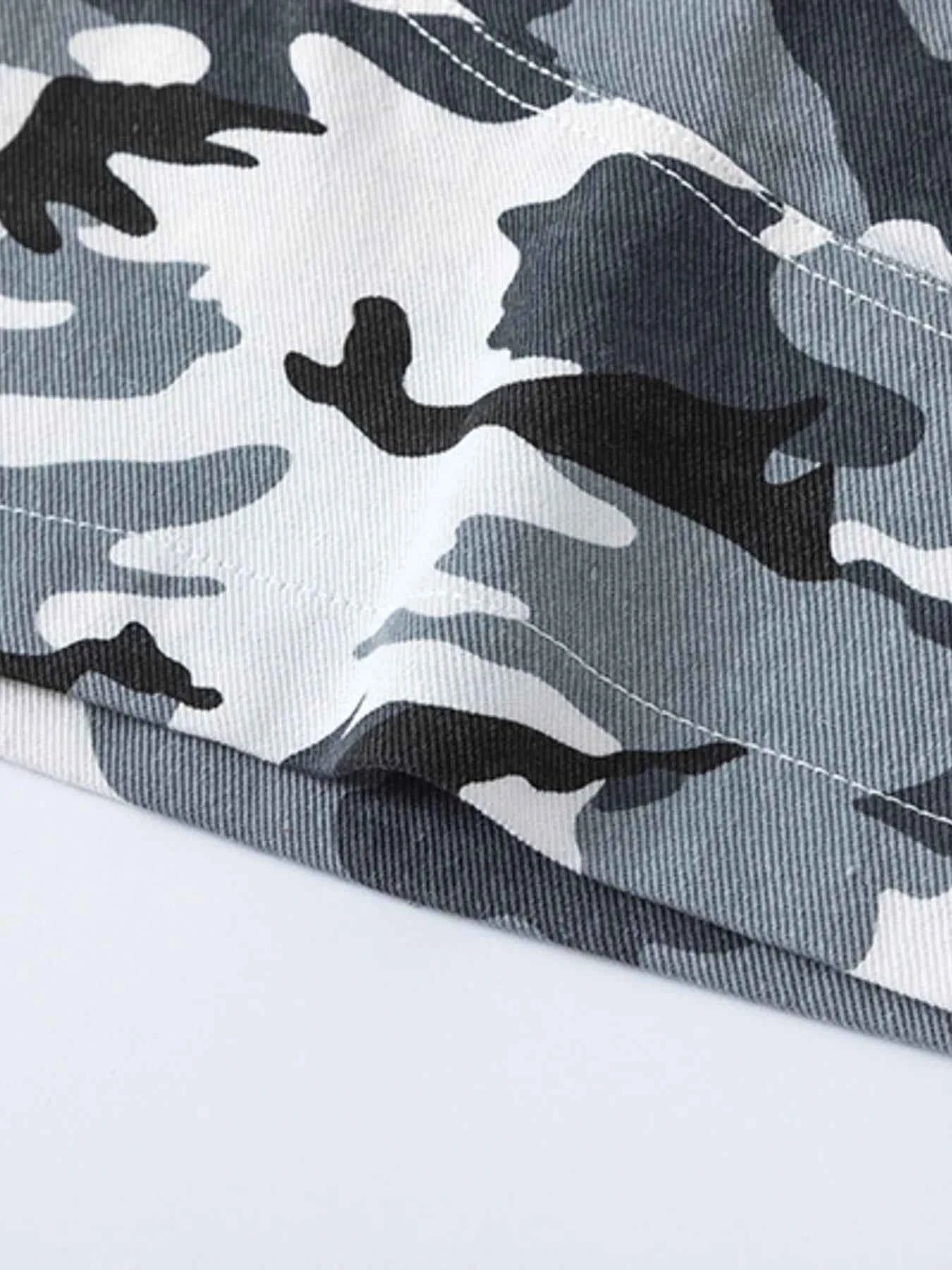 Men's Camo Cargo Pants with Multi Pockets