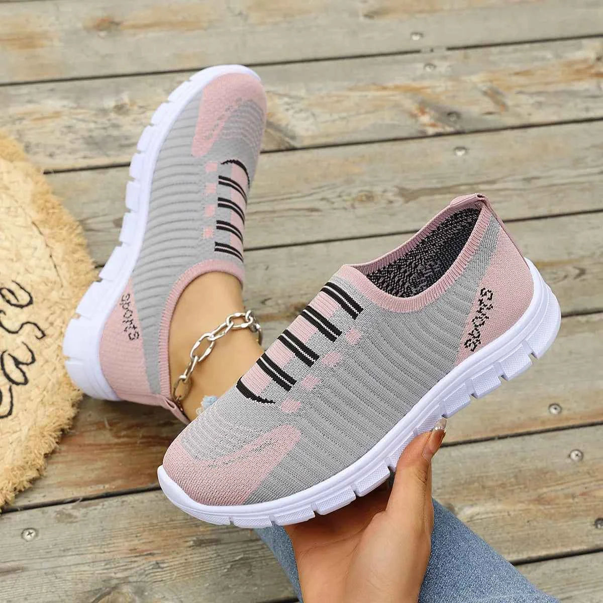 Comfortable, Lightweight Mesh Sneakers for Everyday Wear
