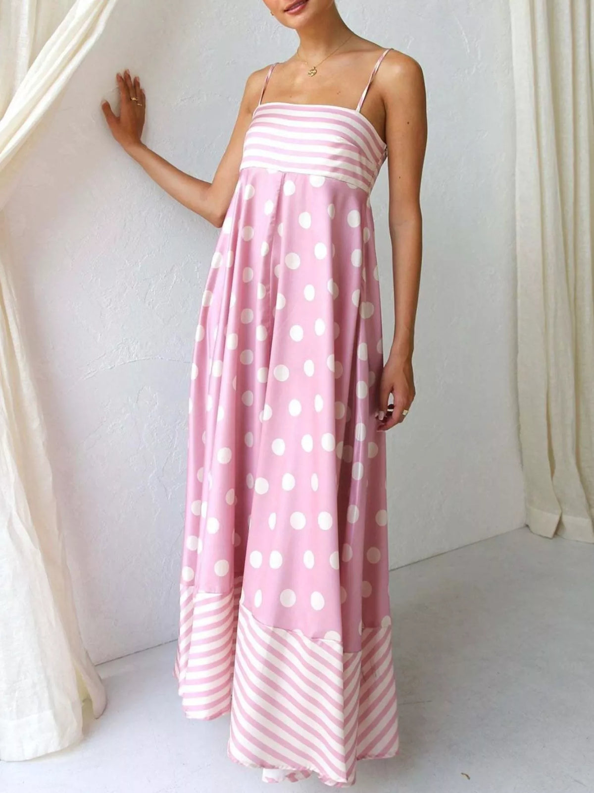 Printed Spaghetti Strap Maxi Dress – photo 17