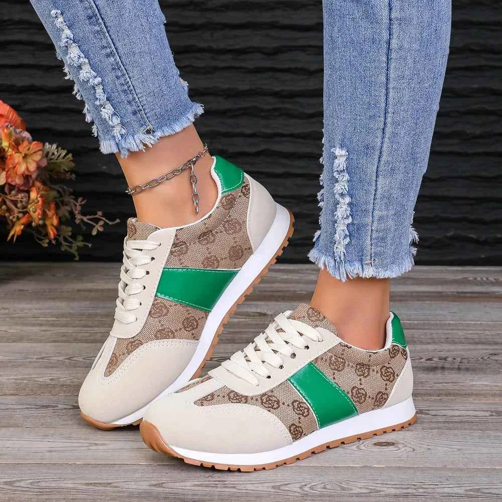 Stylish Contrast Round Toe, Flat PU Leather Sneakers