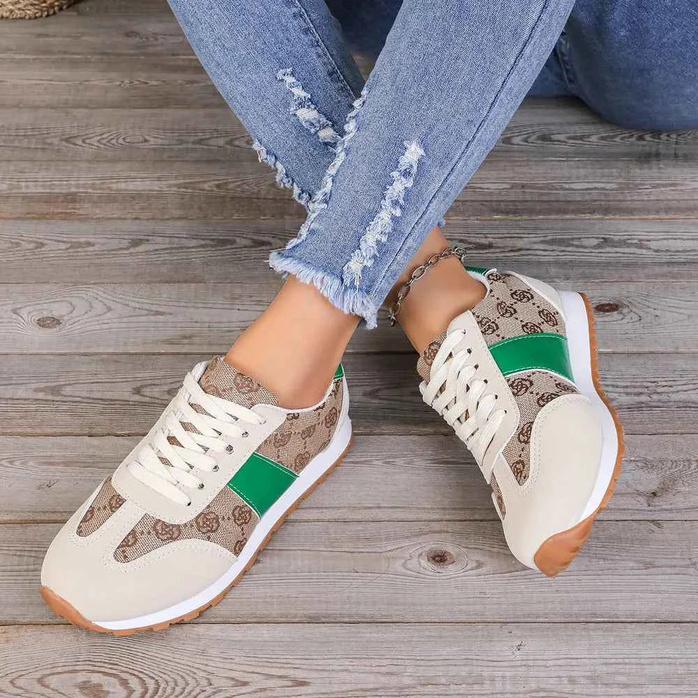 Stylish Contrast Round Toe, Flat PU Leather Sneakers