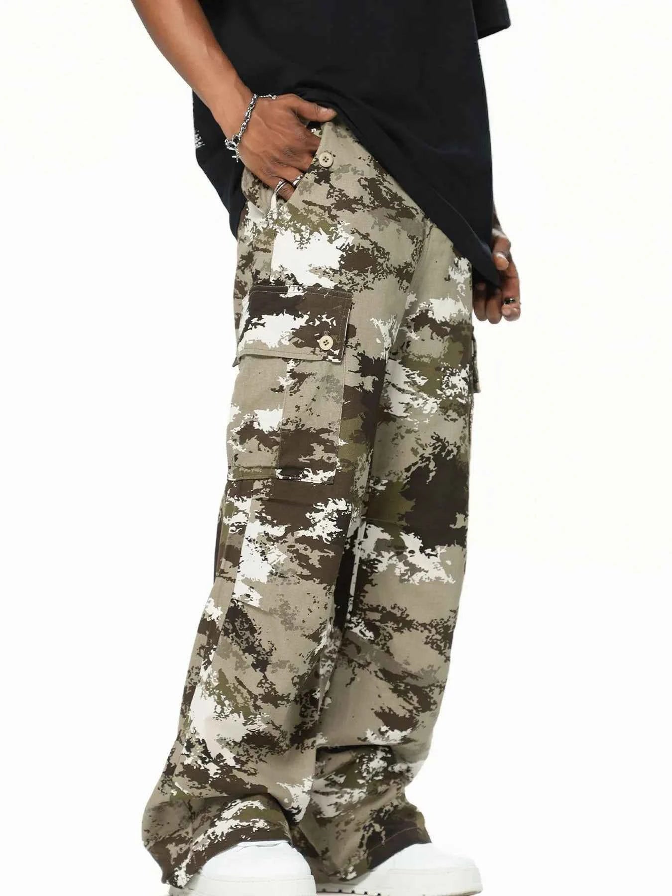 Men's Camouflage Cargo Wide Leg Pants