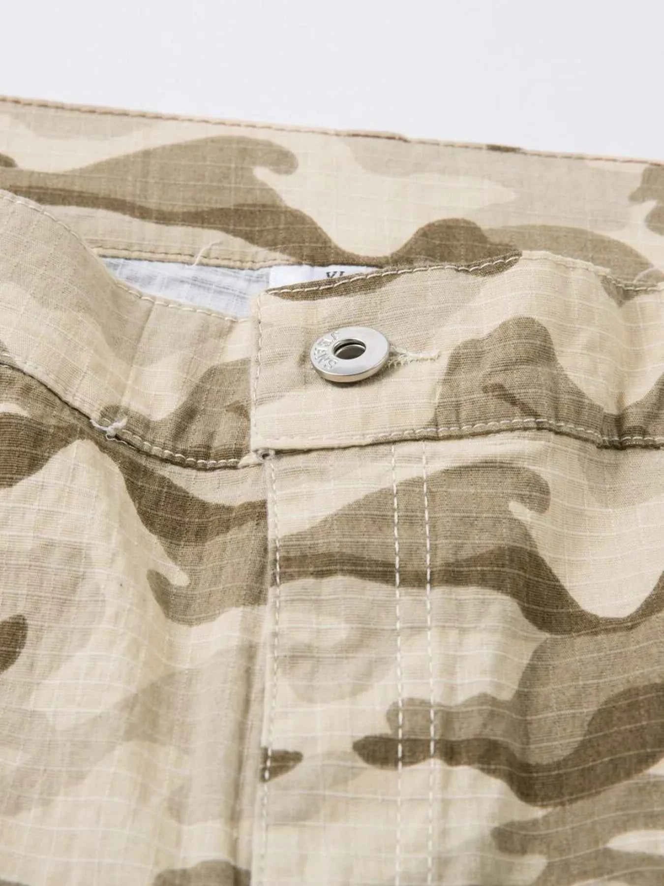 Men's Wide Leg Camo Print Cargo Pants