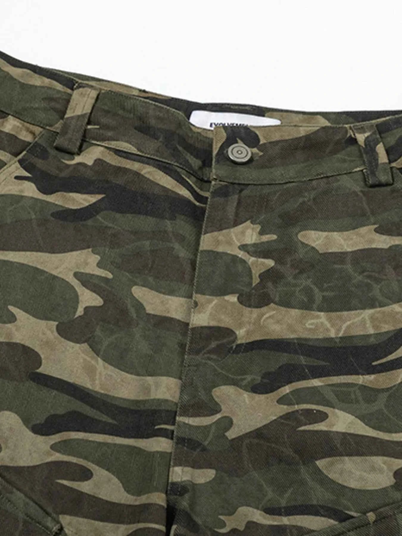Men's Wide Leg Camouflage Cargo Pants