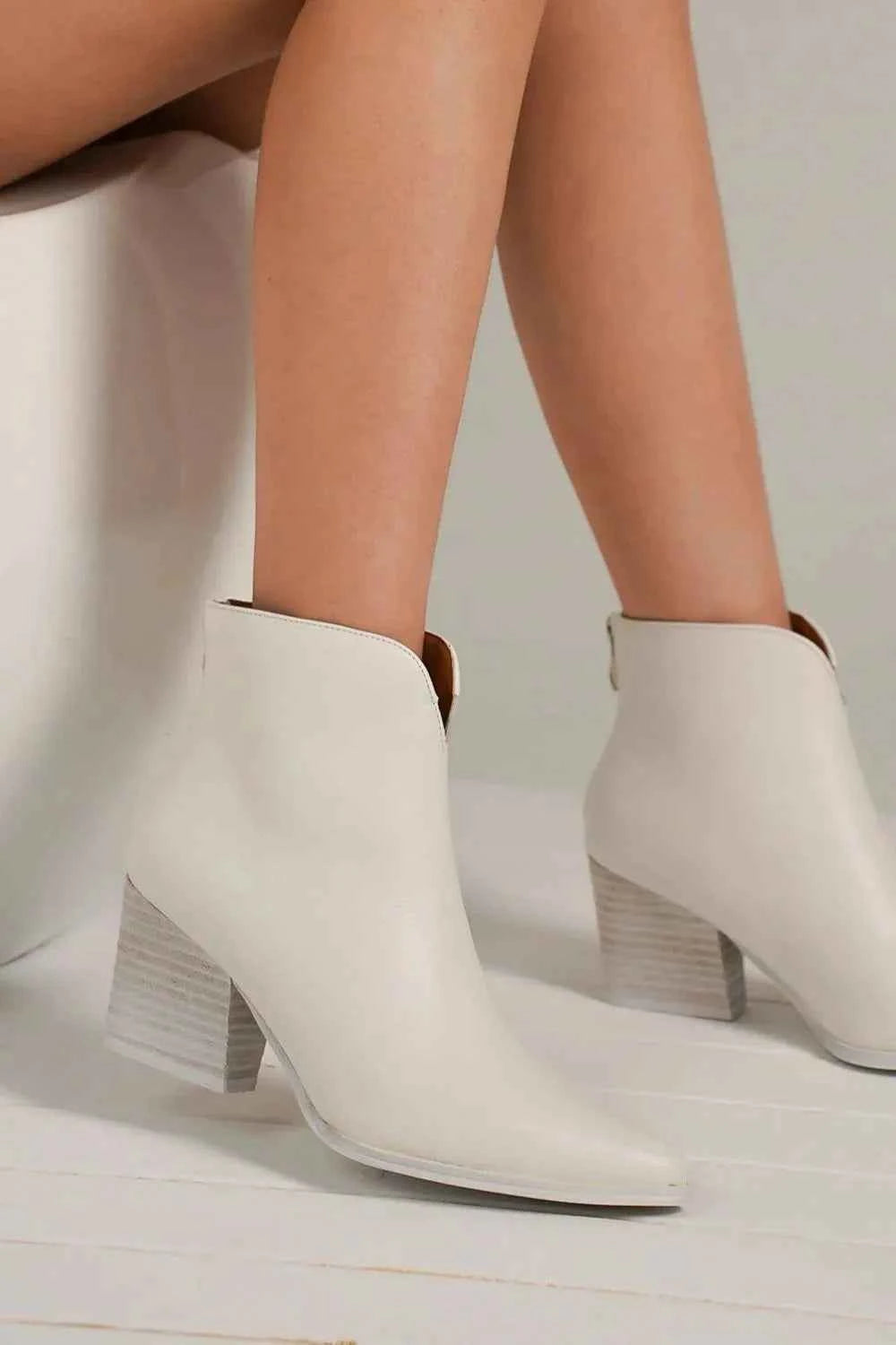 Trendy PU Leather Block Heel Boots with Chic Back Zippers