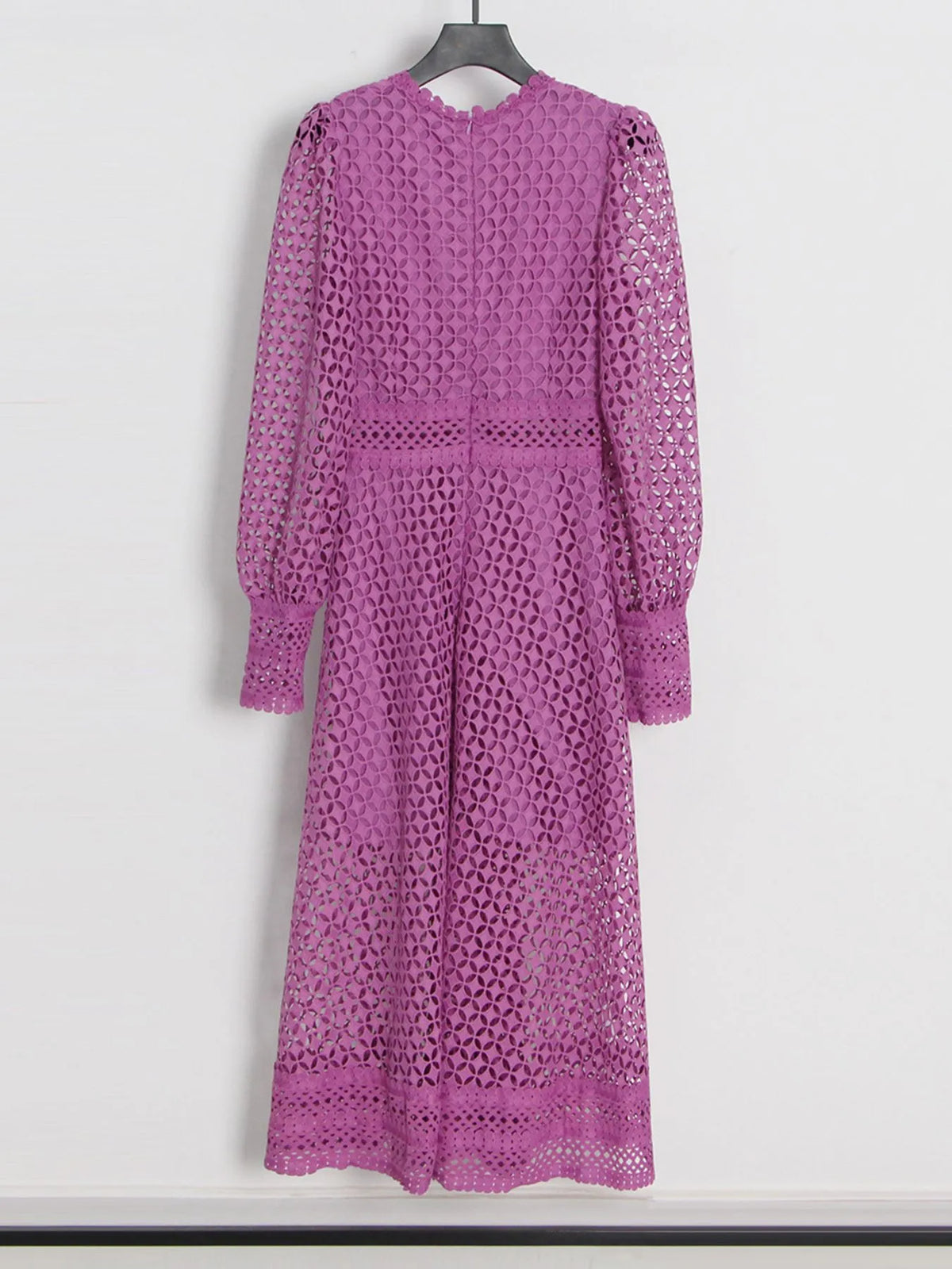 Lace Cutout Long Sleeve Midi Dress – photo 14