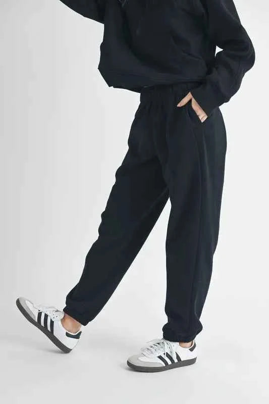 Aemi+Co Drawstring Elastic Waist Joggers