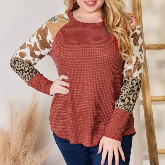 Chic Leopard Print Waffle-Knit Blouse — square view — Livostyle