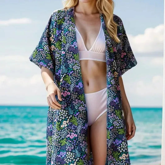 Chic Half-Sleeve Floral Cardigan in Plus Sizes — square view — Livostyle