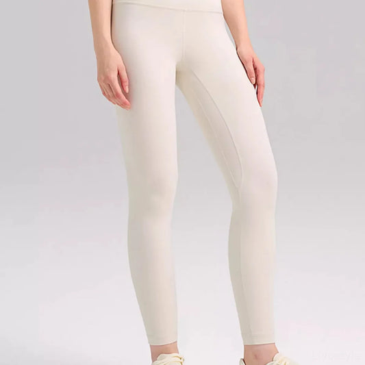 High-Waisted Seamless Active Leggings — square view — Livostyle