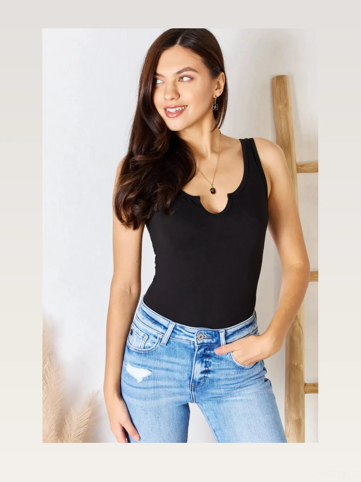 Microfiber Notched Neck Sleeveless Bodysuit – photo 3