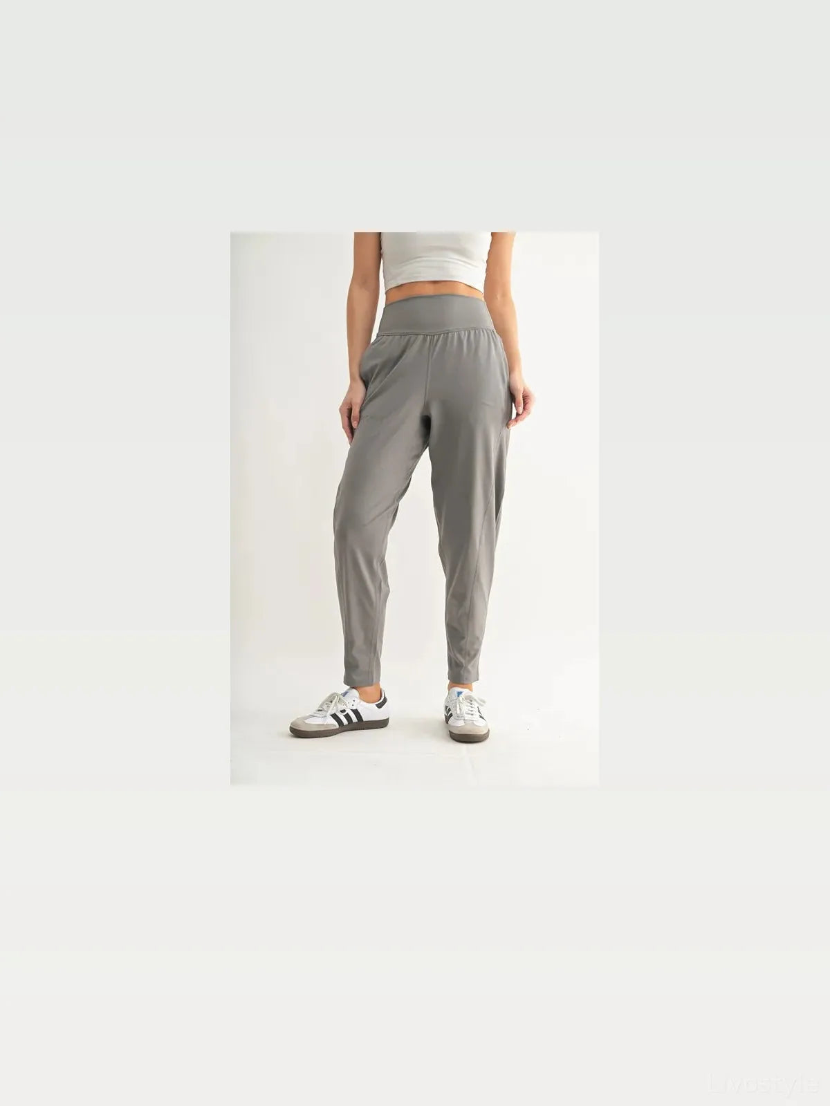Flowbarrel High Waist Active Pants — styled showcase — Livostyle