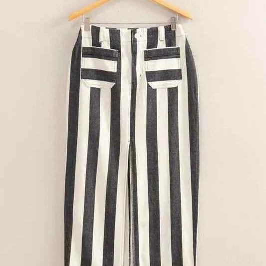 Striped Pocket Detail Maxi Skirt in BLACK/CREAM — square view — Livostyle
