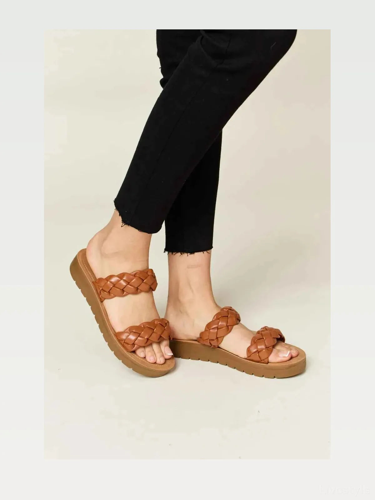 Woven Dual Band Platform Sandals — styled showcase — Livostyle