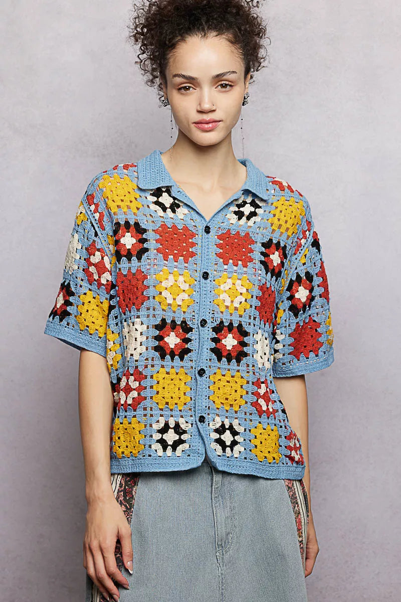 Crochet Short Sleeve Relaxed Fit Shirt detail — Livostyle