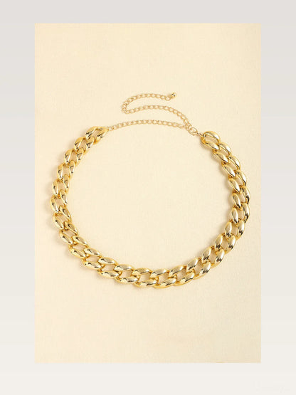 1 Width Acrylic Curb Chain Belt — styled showcase — Livostyle