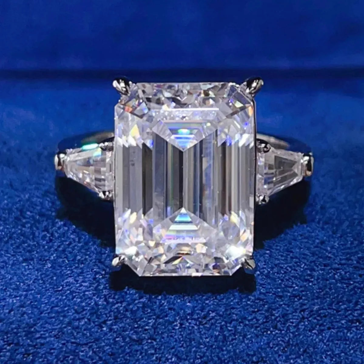 10 Carat Moissanite 925 Sterling Silver Ring — Emerald-Cut P — square view — Livostyle