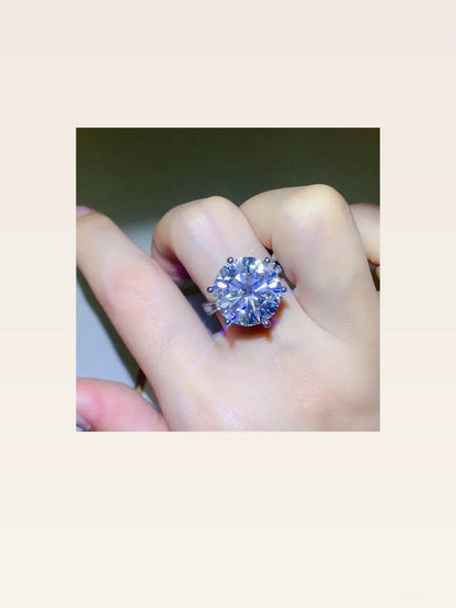 10 Carat Moissanite 925 Sterling Silver Ring — Round-Cut Hal — styled showcase — Livostyle