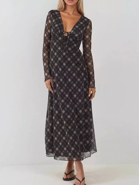 Tie Front Plaid Long Sleeve Dress detail — Livostyle