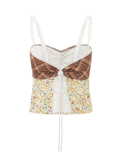Lace Detail Floral Sweetheart Neck Cami closeup — Livostyle