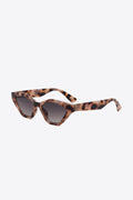 Cat Eye Polycarbonate Sunglasses — Livostyle