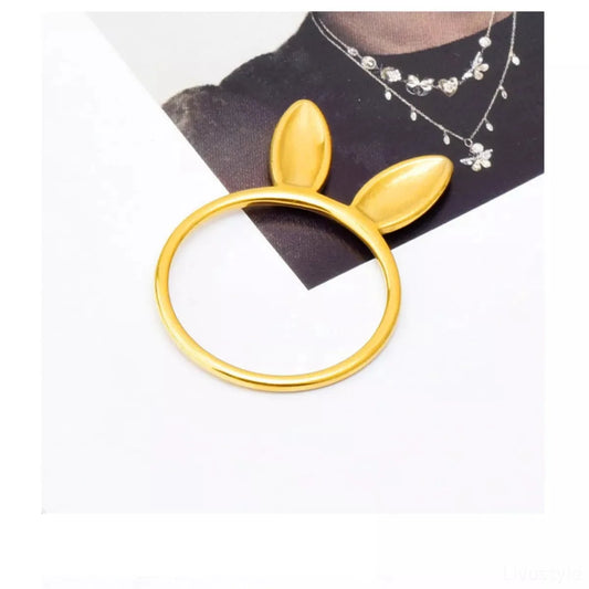 18K Gold-Plated Bunny Ear Ring — square view — Livostyle