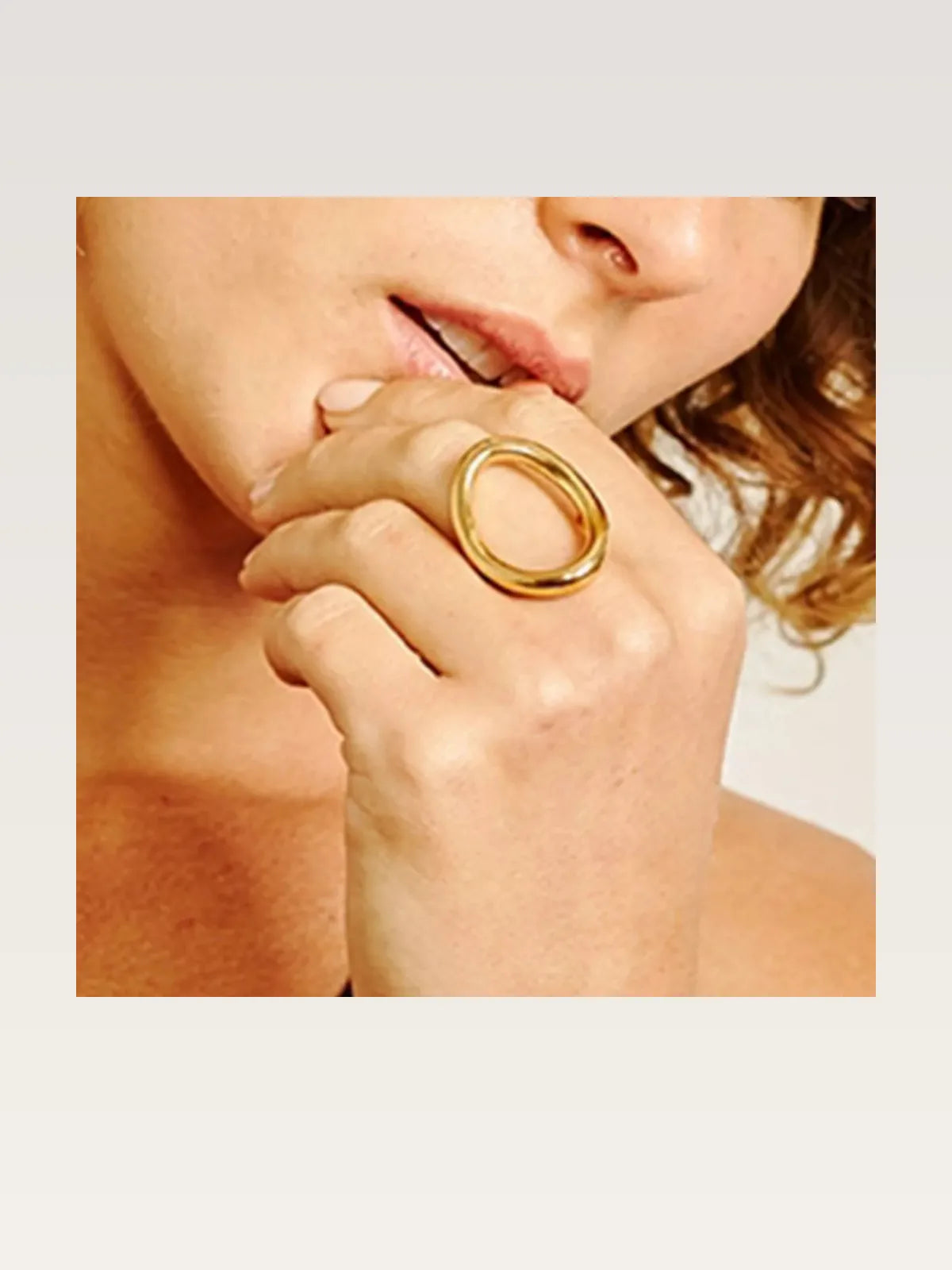 18K Gold-Plated Copper Round Ring — styled showcase — Livostyle