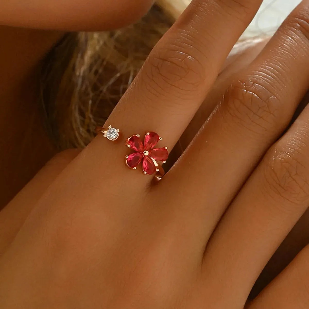 18K Gold-Plated Stainless Steel Zircon Flower Ring — square view — Livostyle