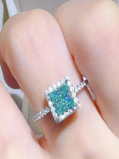 2 Carat 925 Sterling Silver Moissanite Square Shape Ring — detail view — Livostyle