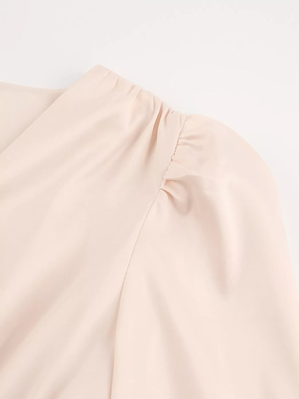 V-Neck Puff Sleeve Button-Down Midi Dress – photo 7