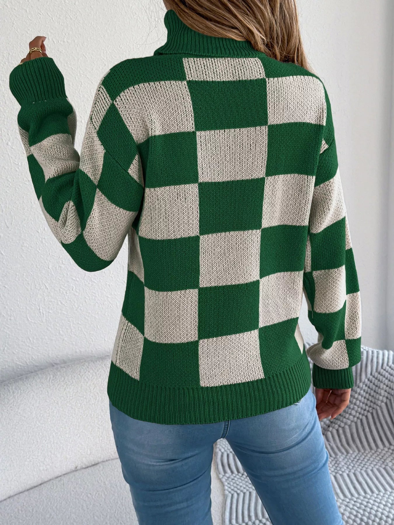 Checkered Turtleneck Long Sleeve Sweater closeup — Livostyle