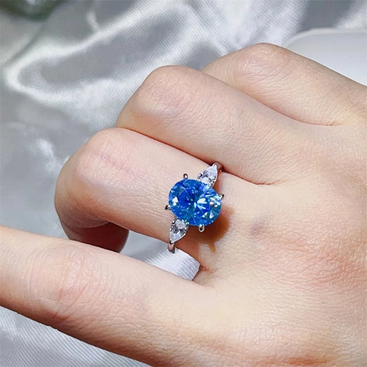 3 Carat Moissanite 925 Sterling Silver Ring — Oval-Cut Blue — square view — Livostyle