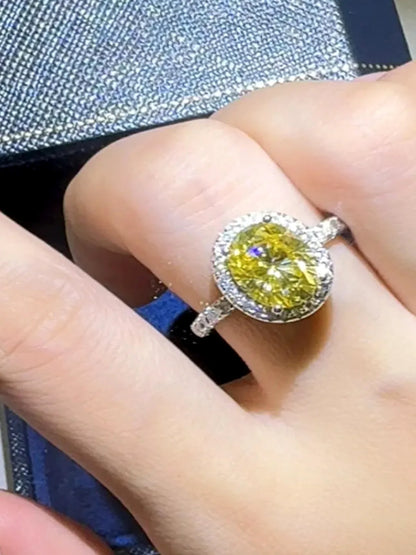 3 Carat Moissanite 925 Sterling Silver Ring — Oval-Cut Yello — detail view — Livostyle