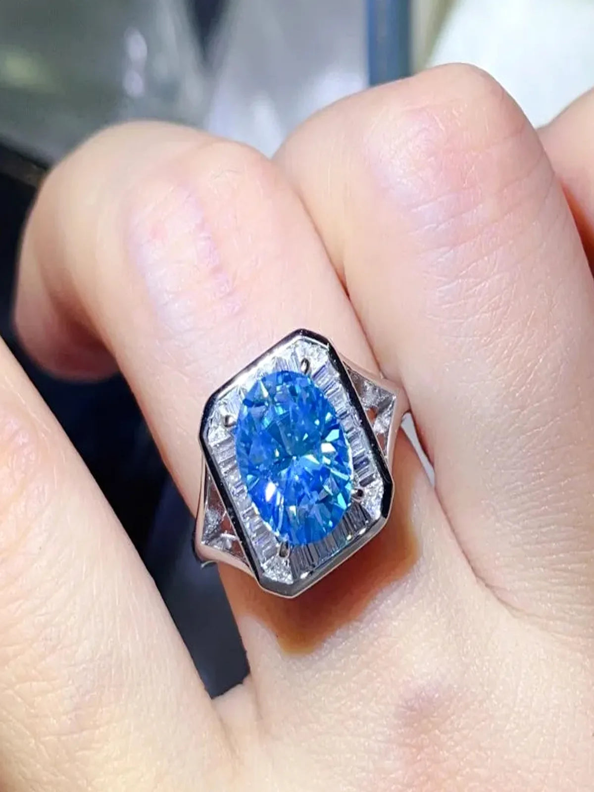 3 Carat Moissanite Square Ring — detail view — Livostyle
