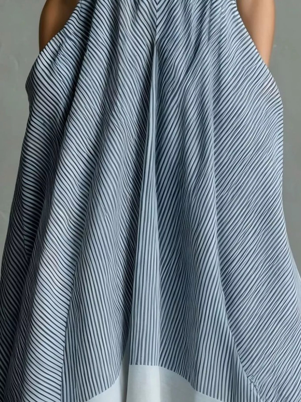Striped Halter Neck Maxi Dress with Pockets – Plus Size – photo 4