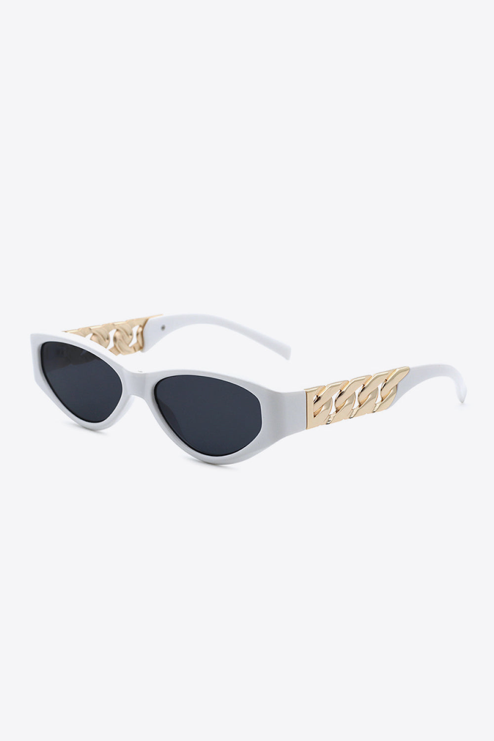 Chain Detail Temple Cat Eye Sunglasses — Livostyle