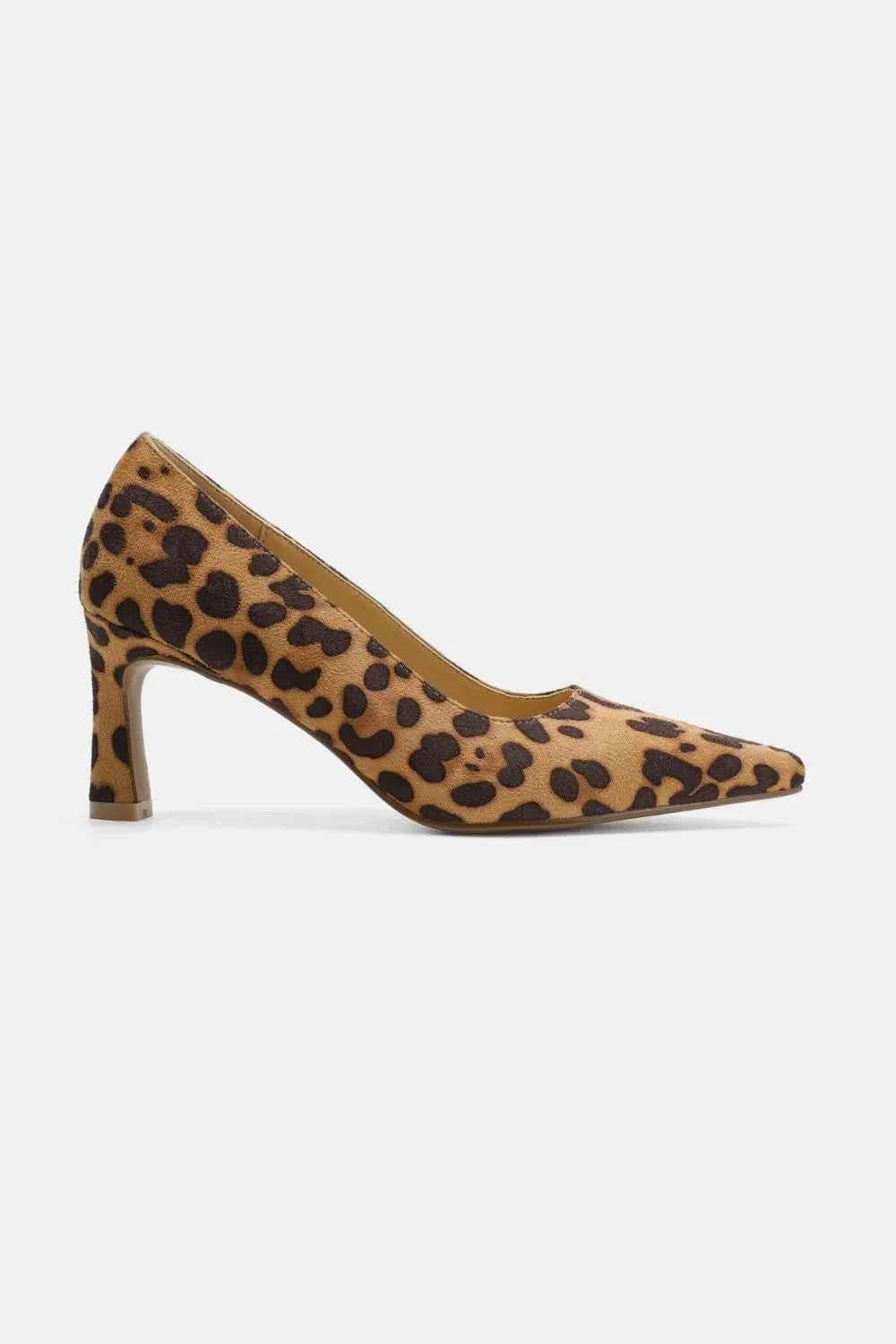 Stylish Leopard Print Faux Suede Pointed Toe Pumps