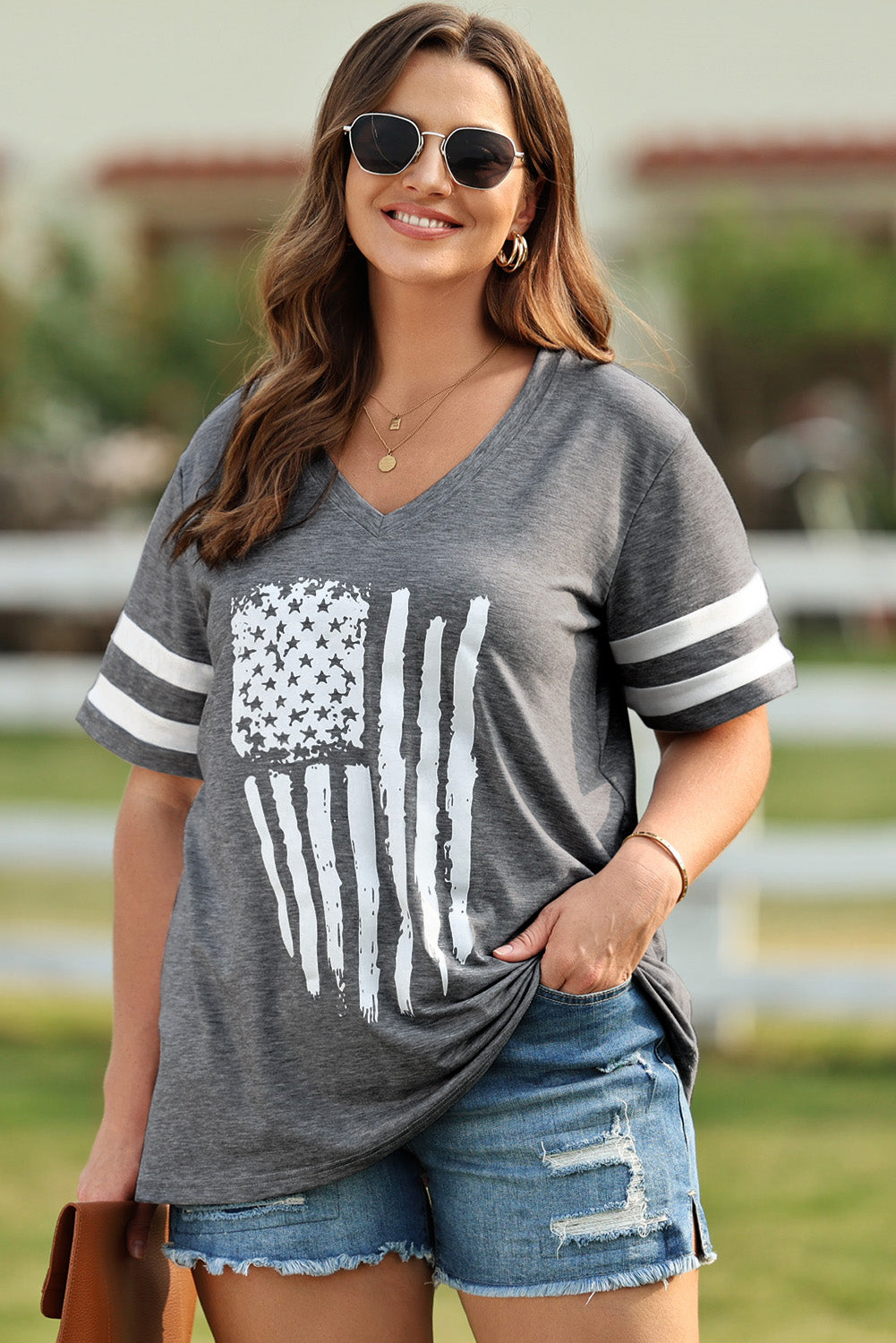 US Flag Graphic V-Neck Tee – Plus Size – photo 4