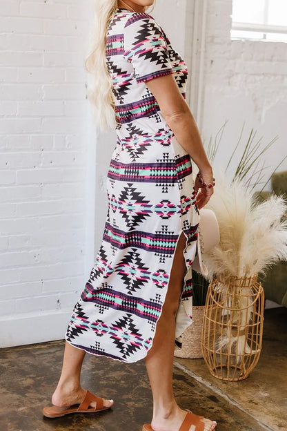 Aztec Print V-Neck Midi Dress with Split Hem – photo 4