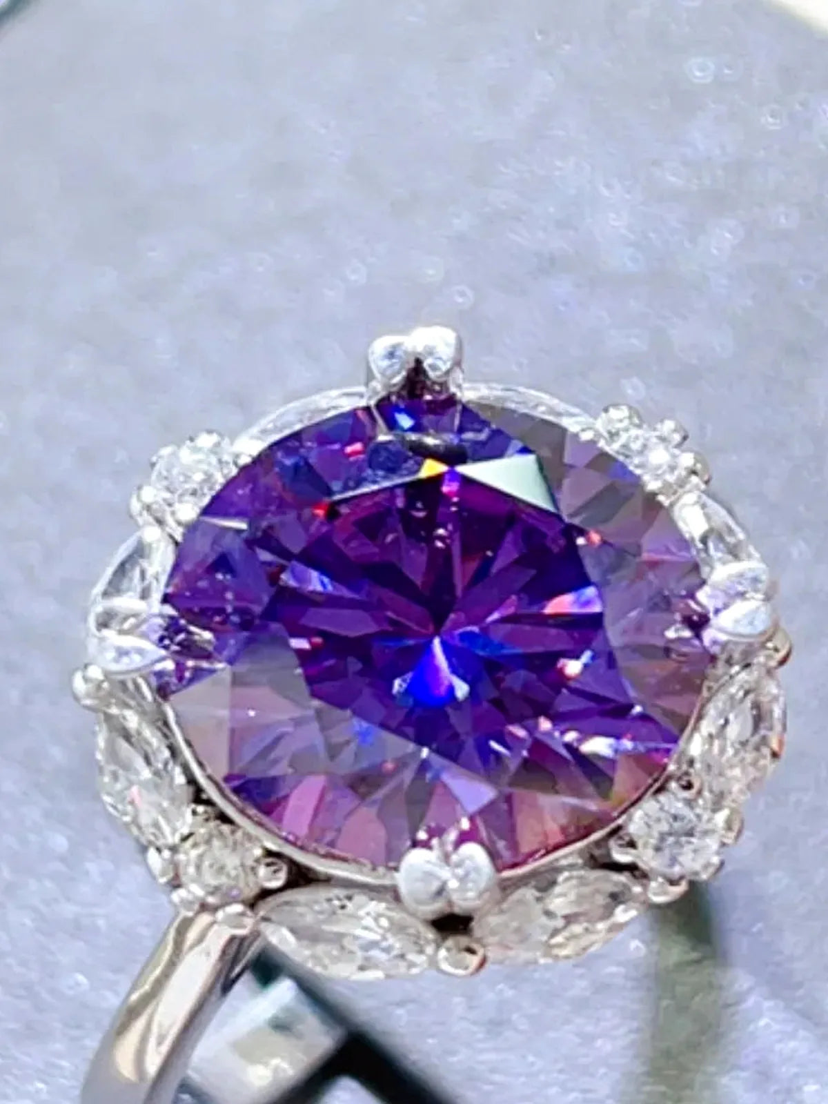 5 Carat Moissanite 925 Sterling Silver Ring — Purple Cocktai — detail view — Livostyle