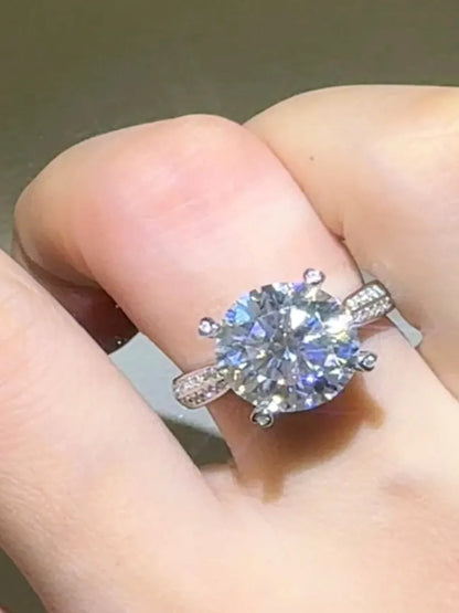 5 Carat Moissanite 925 Sterling Silver Ring — Round Pavé For — detail view — Livostyle