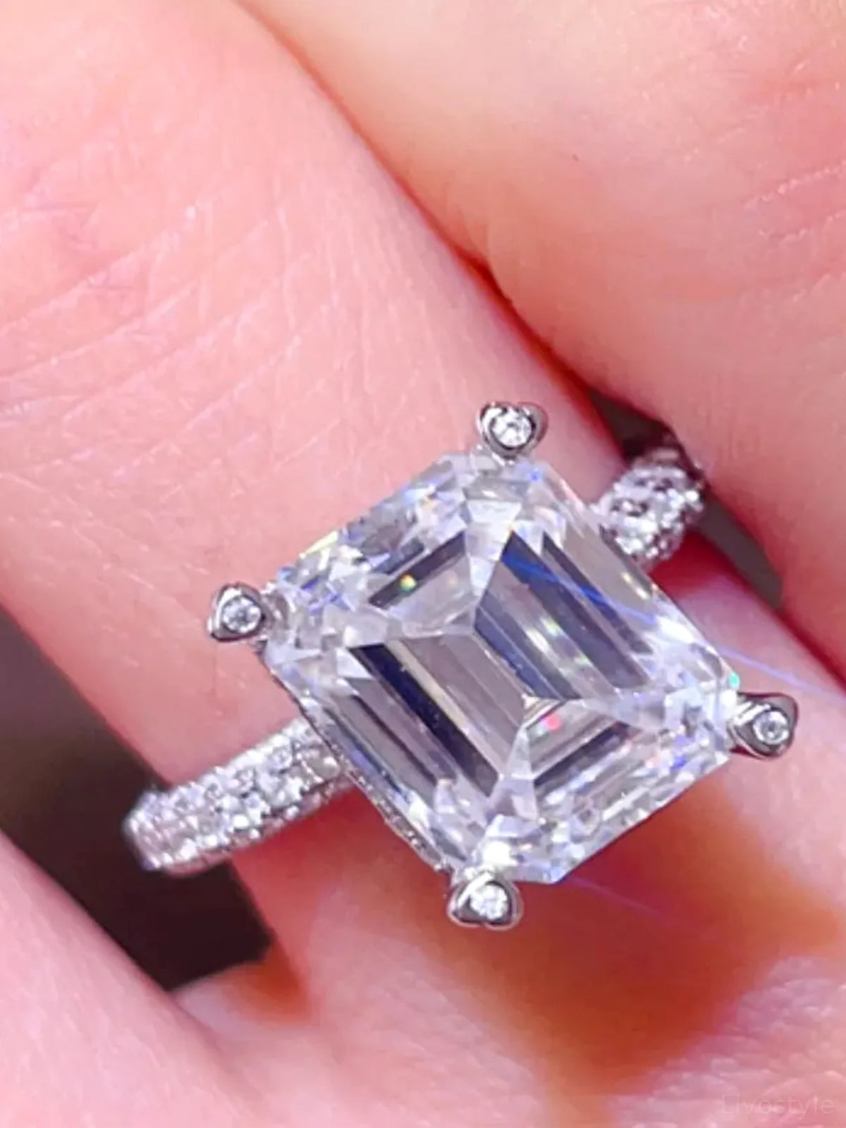 5 Carat Moissanite 925 Sterling Silver Ring — Emerald-Cut Pa — detail view — Livostyle