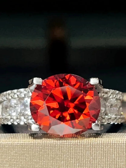 5 Carat Moissanite 925 Sterling Silver Ring — Round-Cut Red — detail view — Livostyle