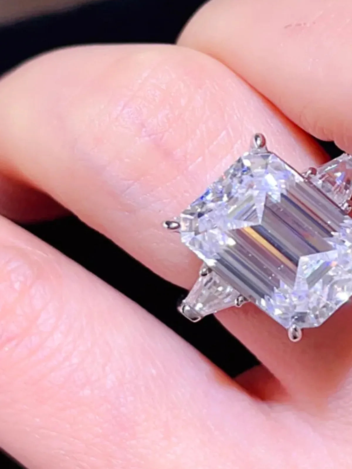 5 Carat Moissanite 925 Sterling Silver Ring — Emerald-Cut Wh — detail view — Livostyle