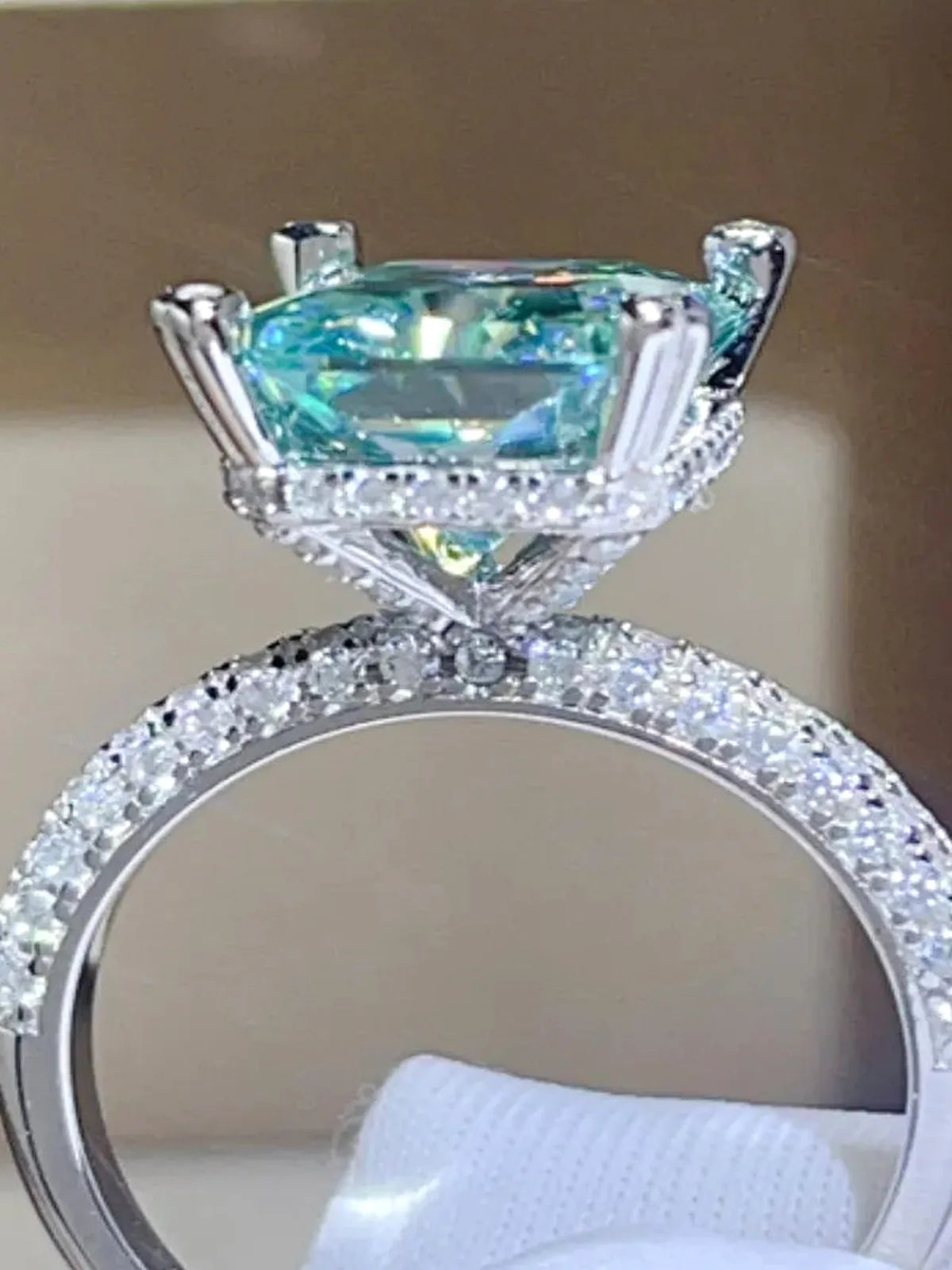 5 Carat Moissanite 925 Sterling Silver Ring — Mint Green Pav — detail view — Livostyle