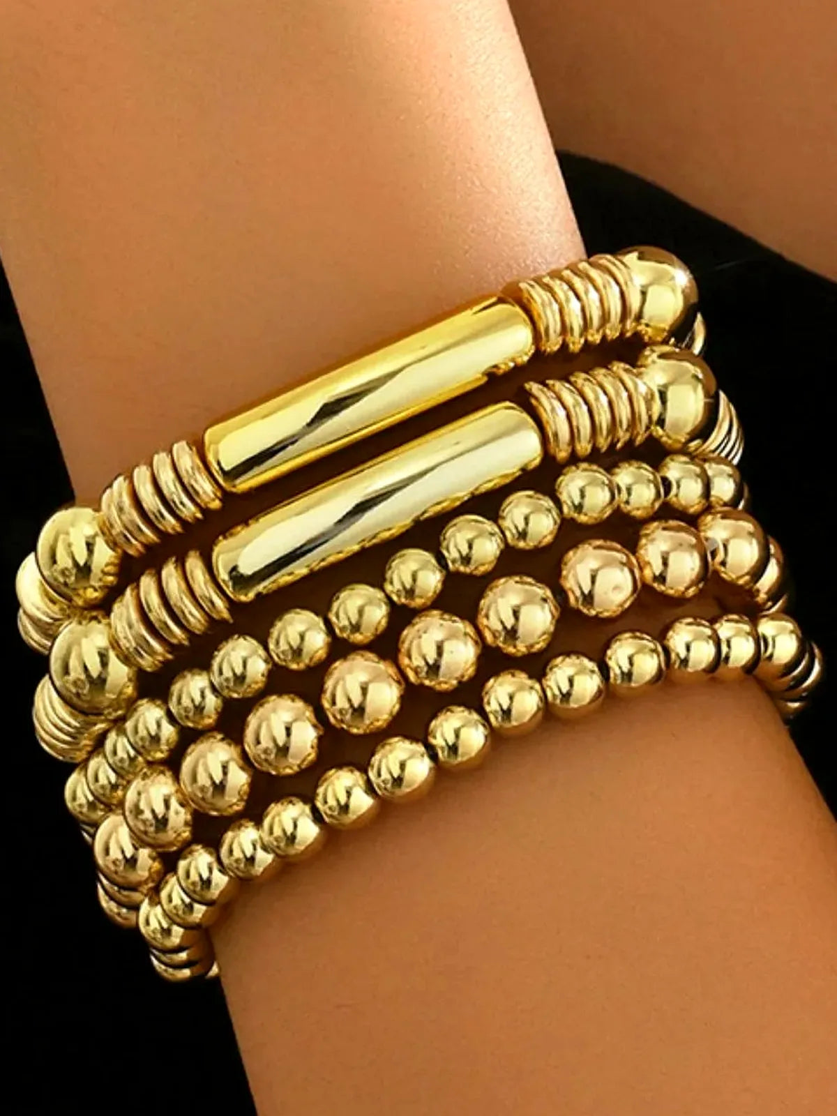 5 Piece Plastic Beaded Bracelet — detail view — Livostyle